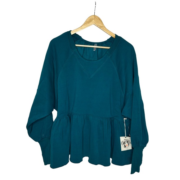 Last Chance NEW Free People Movement Care Charm Sweatshirt teal small - Picture 16 of 16